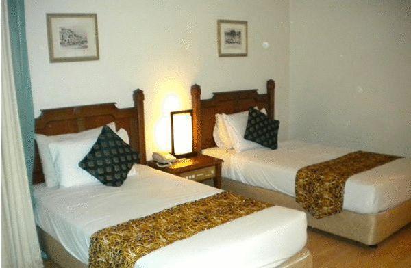 Regal Court Hotel Kuching Rum bild